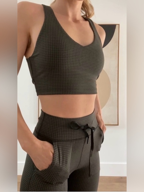 aerie Tops - Aerie Mini Houndstooth Sports Bra